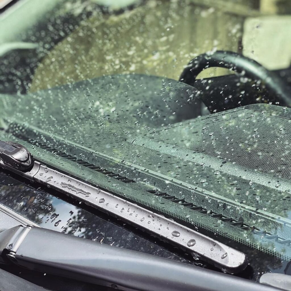 UNIWIPER Blades Review: An In-Depth Look 4 uniwiper blades review