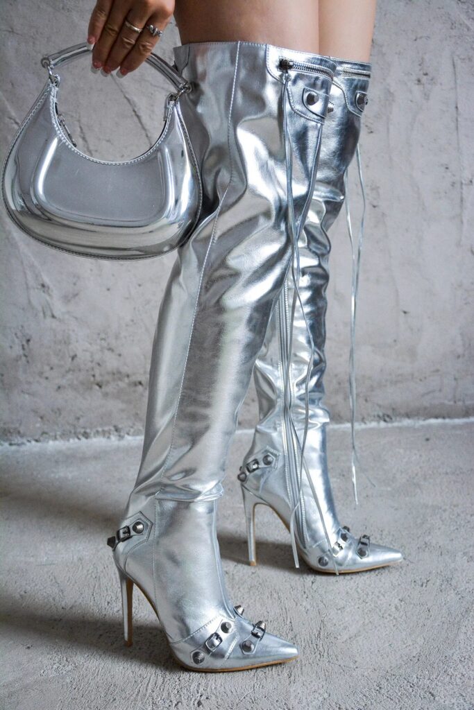cape robbin silver boots