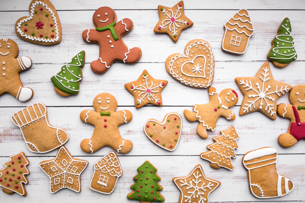 Gingerbread Cookies top 5 christmas desserts
